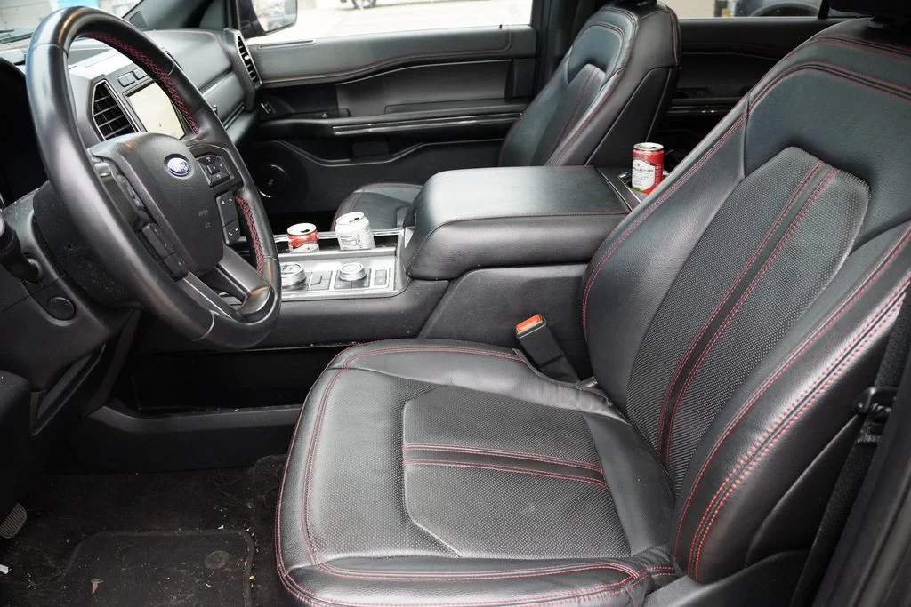 Used 2020 Magnetic Metallic Ford Limited image 5