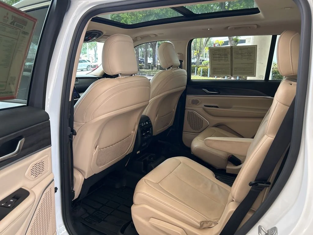 Used 2021 White Jeep Limited image 34