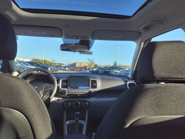 New 2026 Onyx Black Hyundai SEL image 27