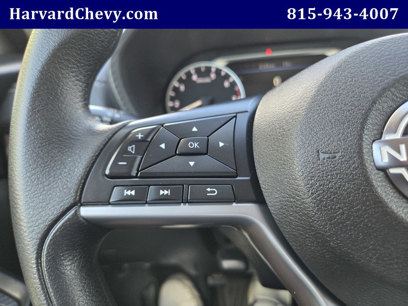 Used 2024 Red Nissan SV Xtronic CVT image 17