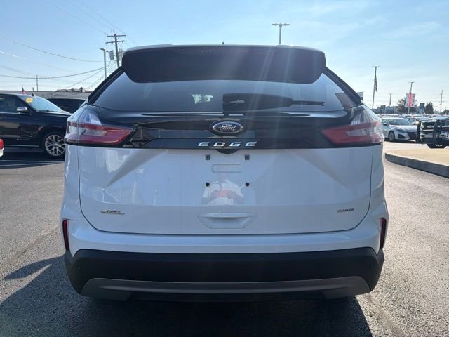 Used 2024 White Ford SEL image 4