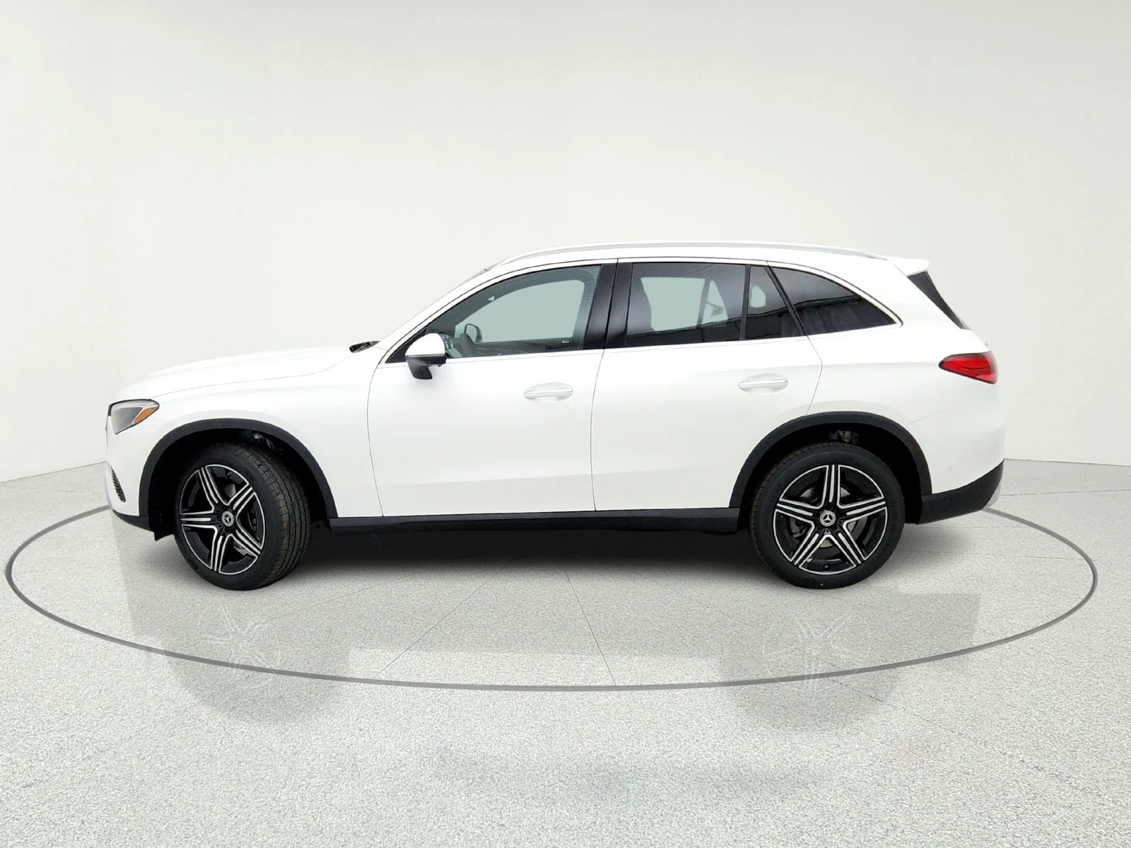 2026 Mercedes-Benz GLC Base - Photo 14