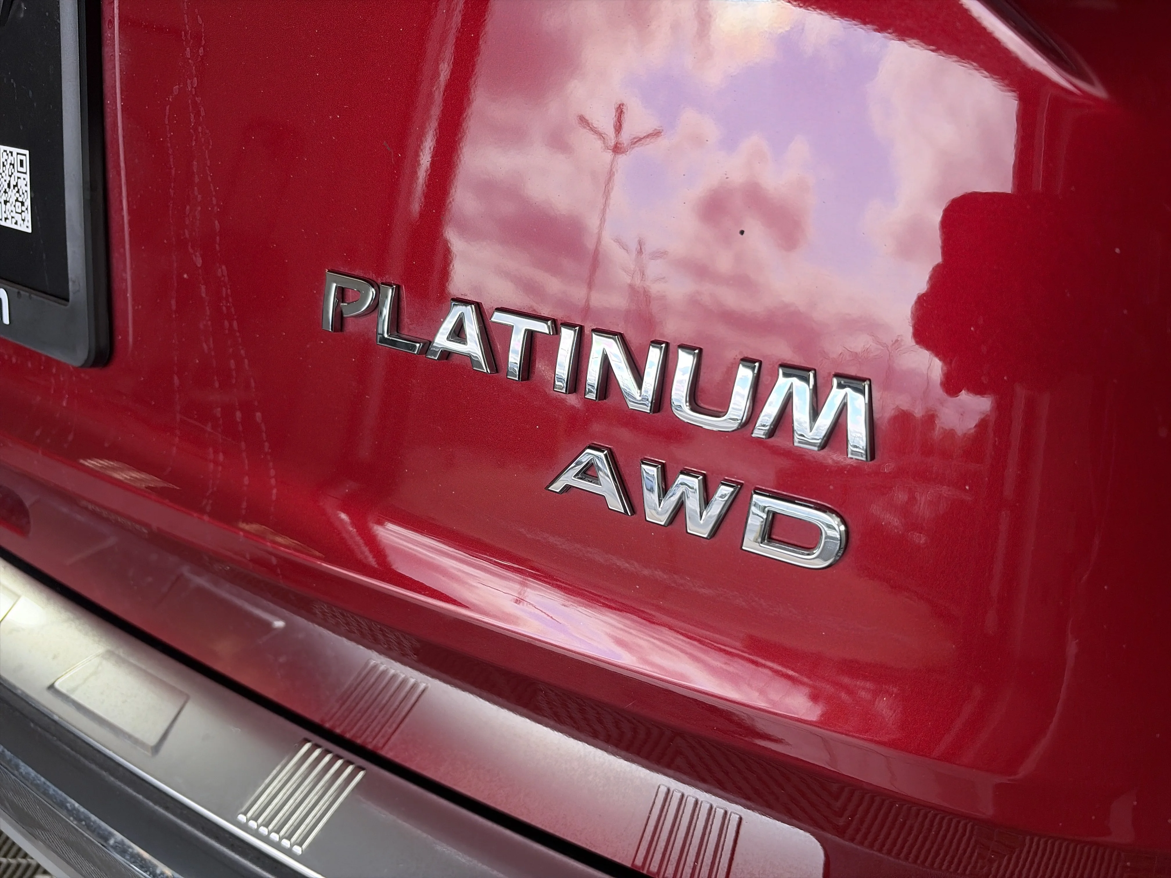 Used 2023 Scarlet Ember Tintcoat Nissan Platinum image 18