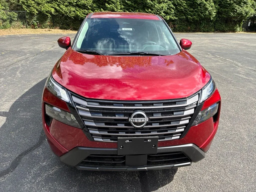 New 2026 Scarlet Ember Tintcoat Nissan SV image 2