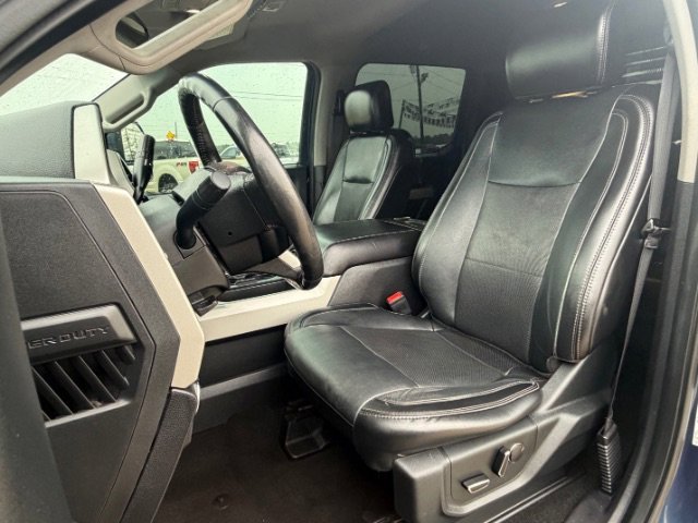 Used 2019 Blue Ford LARIAT image 11