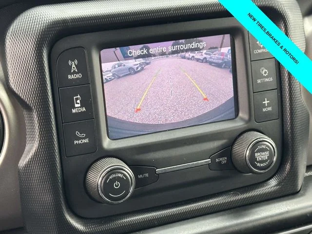 Used 2020 Black Jeep Unlimited Sport image 19