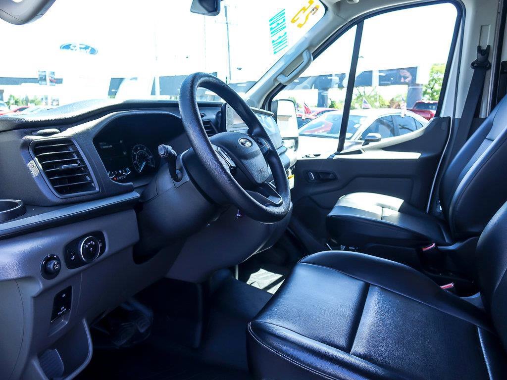 Used 2025 Oxford White Ford Base image 13