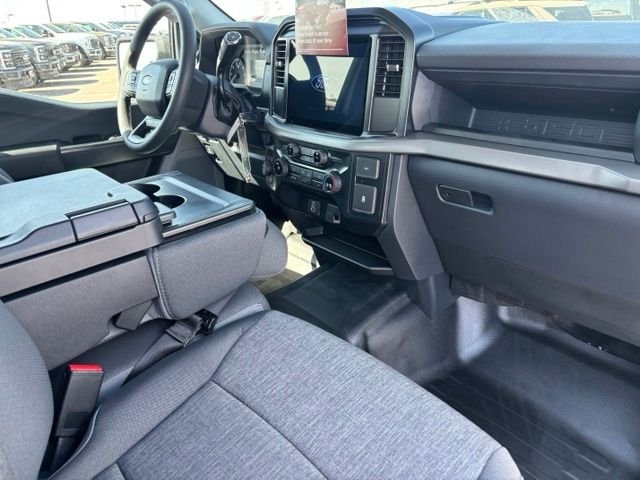 New 2026 Oxford White Ford XL image 21
