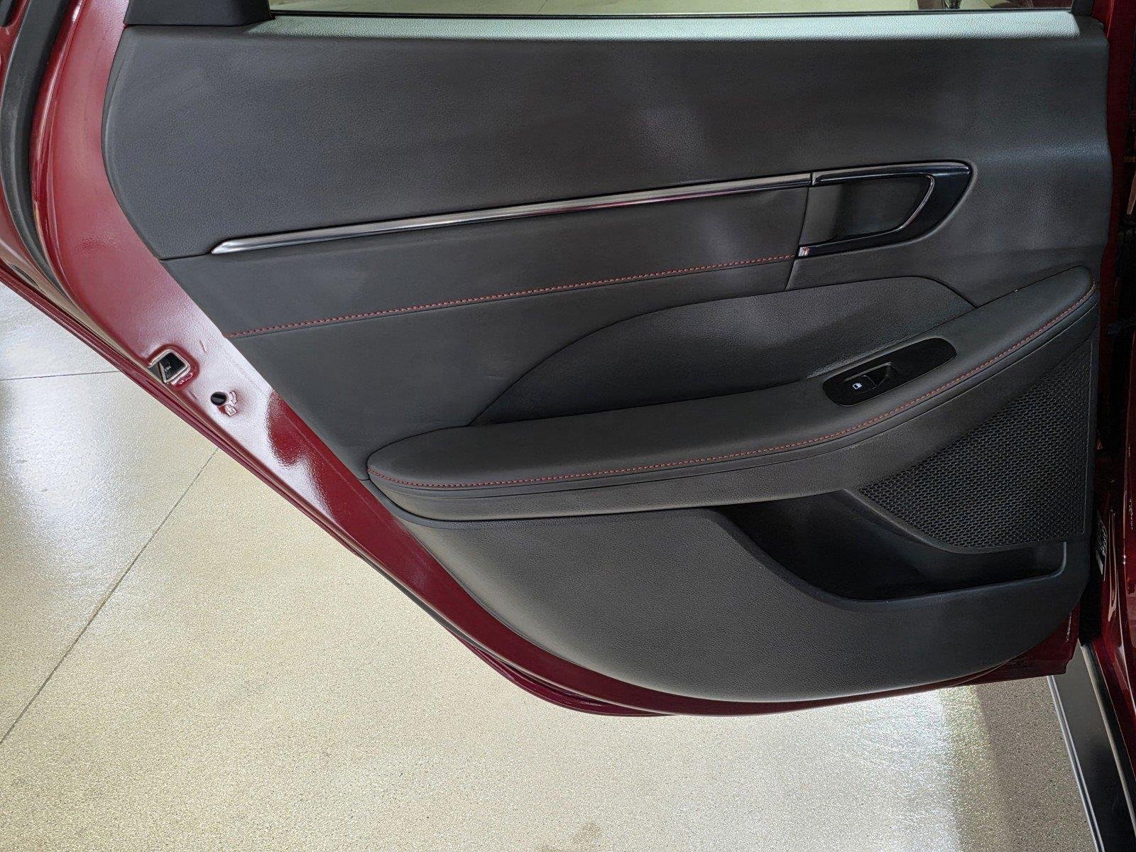 Used 2025  HYUNDAI N LINE FWD image 13