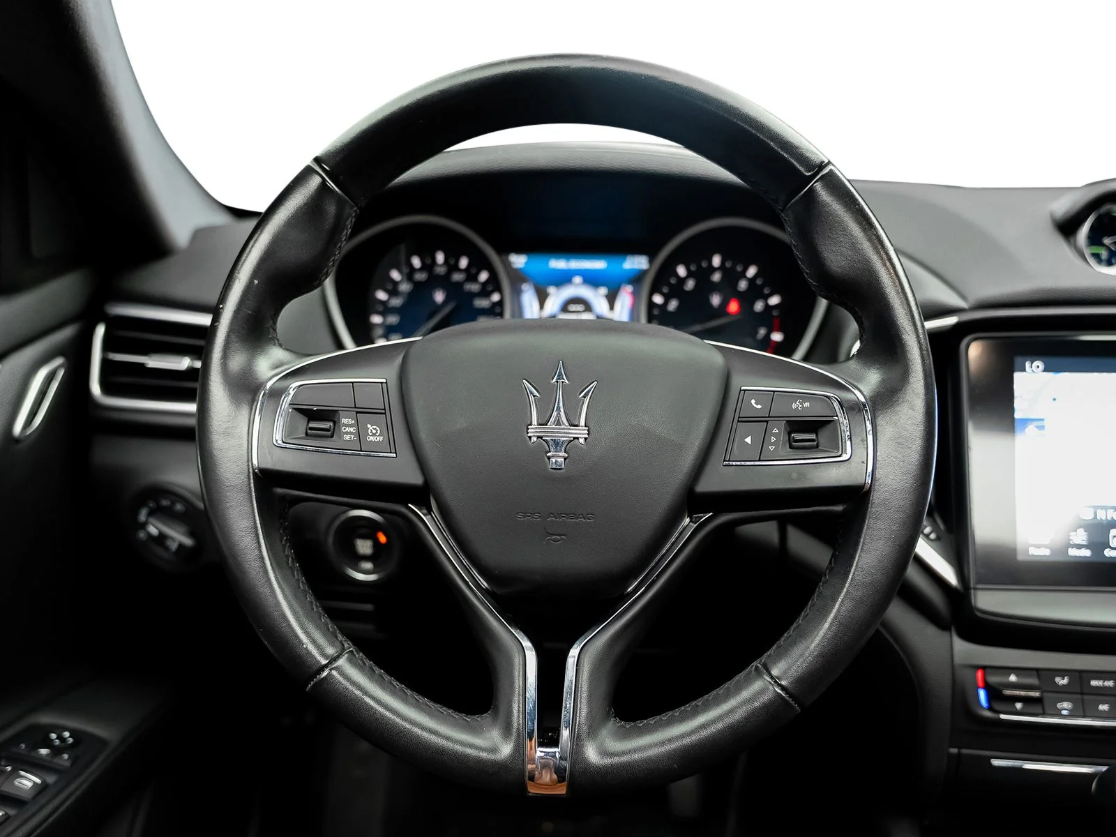 Used 2017 Gray Maserati Base image 46