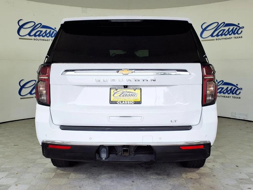 Used 2023 Summit White Chevrolet LT image 4
