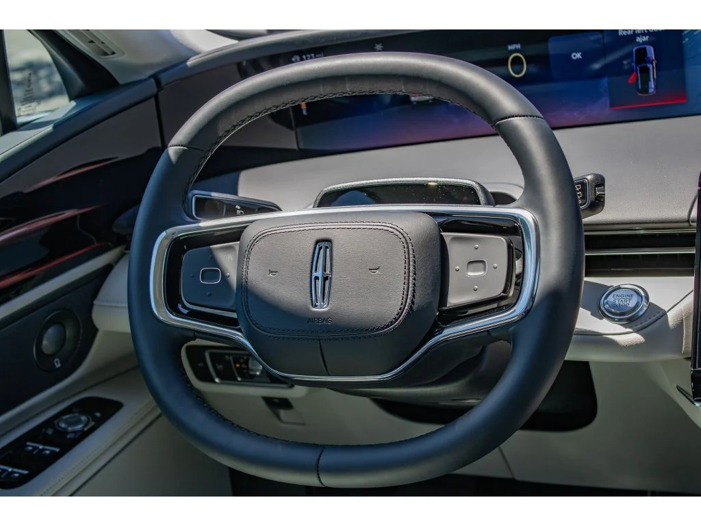 New 2026 Gray Matter Metallic Clearcoat Lincoln Reserve image 42
