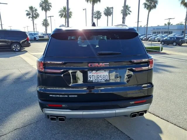 Used 2025 Ebony Twilight Metallic GMC Elevation image 5