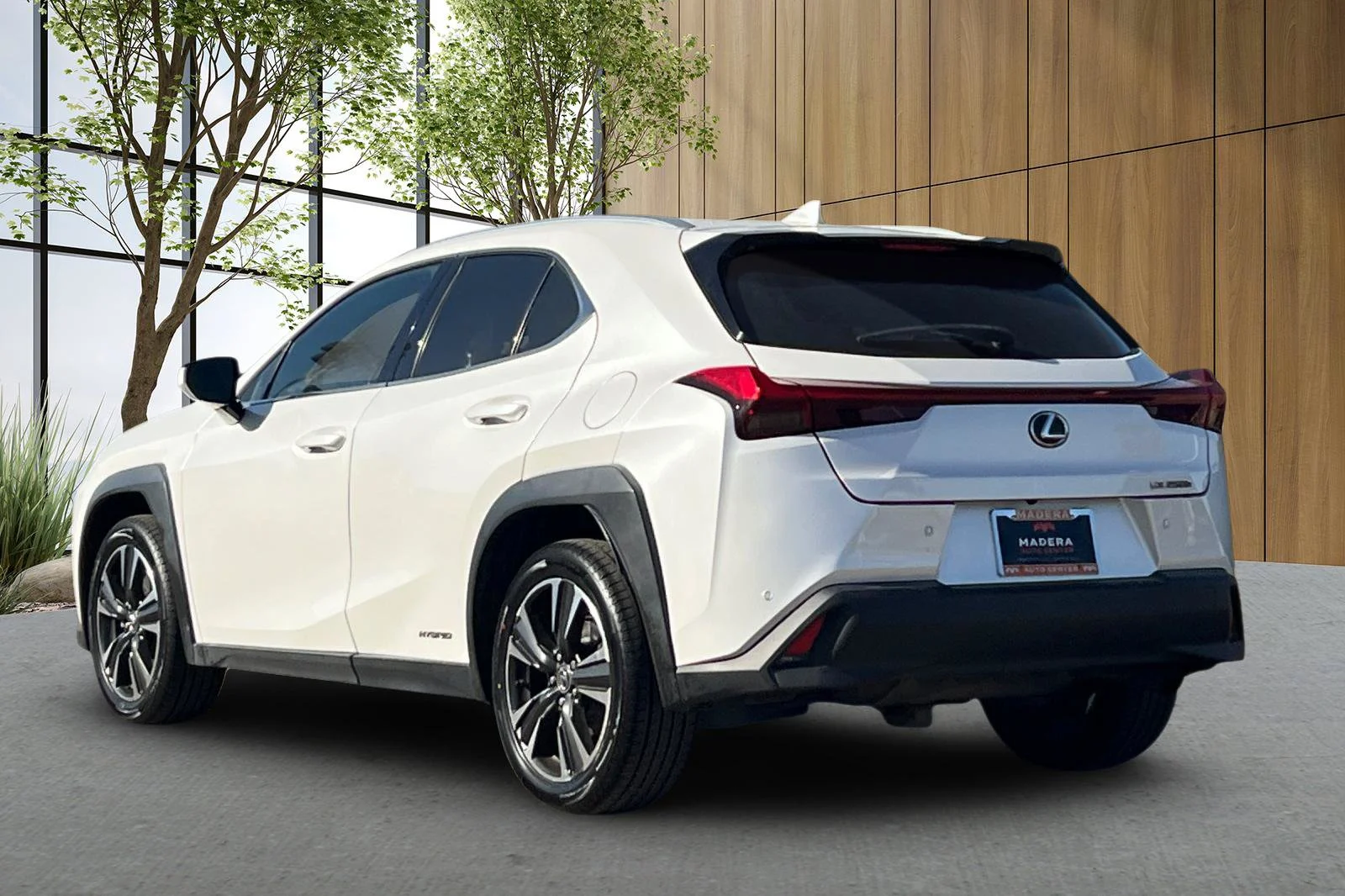 Used 2022 White Lexus 250h Base image 6