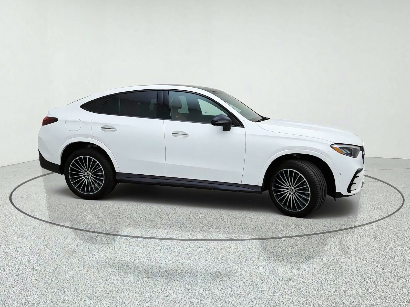 New 2027 Polar White Mercedes-Benz GLC 300 4MATIC® Coupe image 34