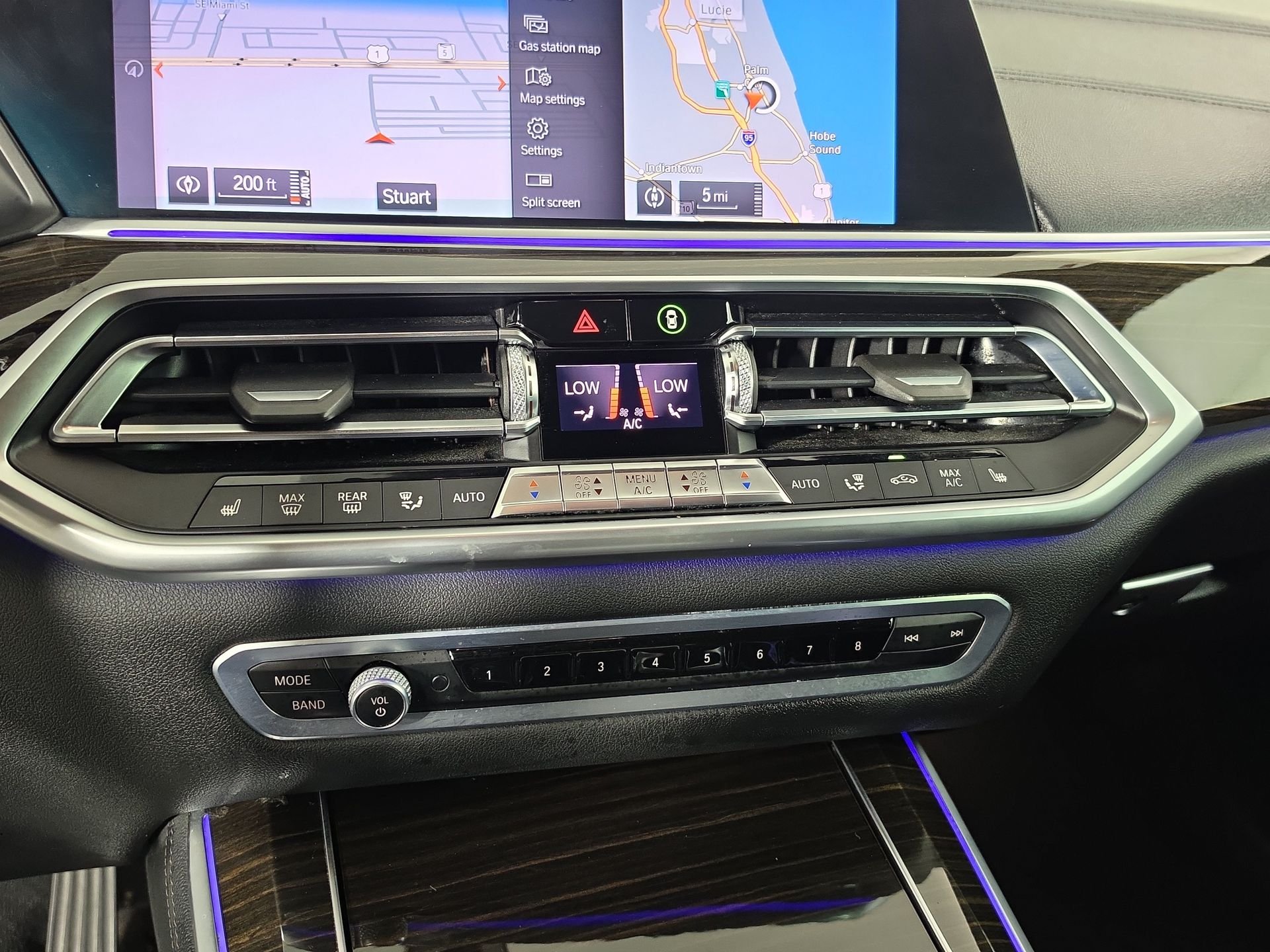 Used 2020 Black BMW sDrive40i image 31