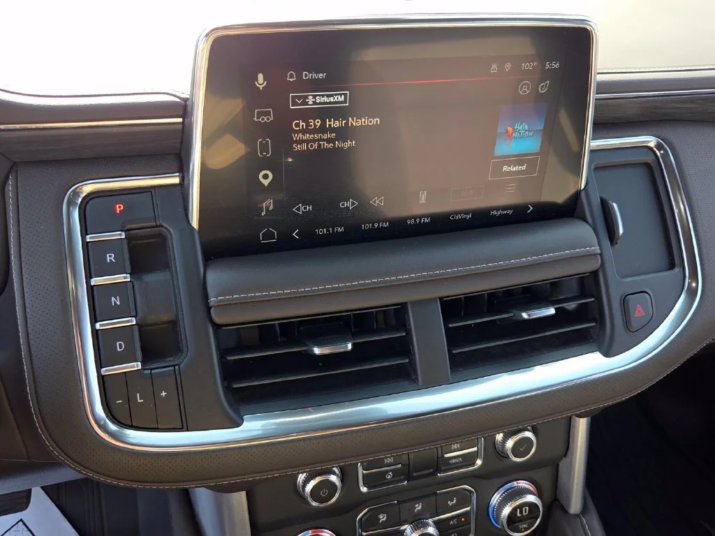 Used 2023 MIDNIGHT BLUE METALLIC GMC SLT image 31