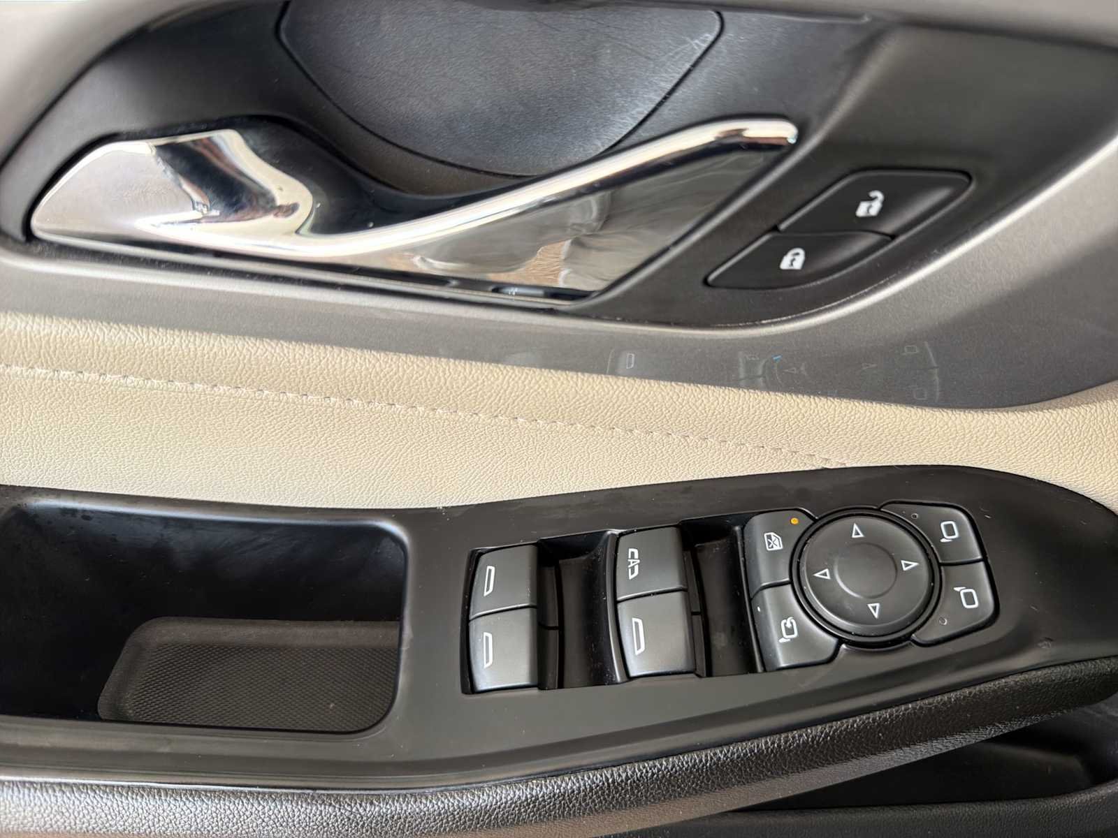 2023 Chevrolet Traverse 3LT - Photo 24