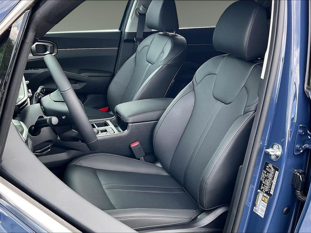 New 2026 Midnight Lake Blue Kia S image 11