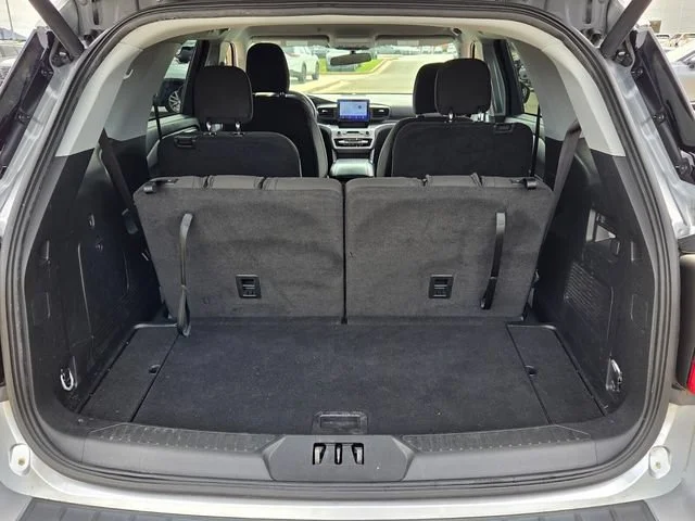 Used 2023 Silver Ford XLT image 13