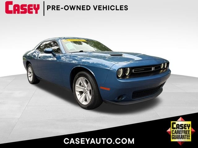 2023 Dodge Challenger SXT Auto's photo