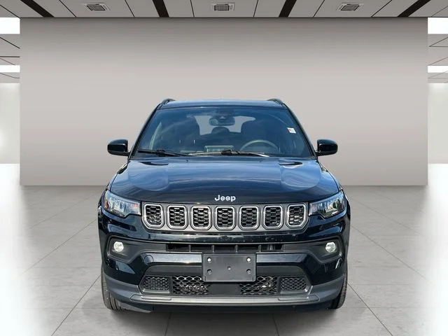 Used 2025 Black Jeep Latitude image 8