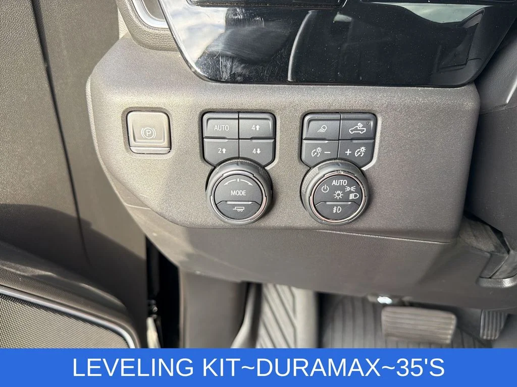 Used 2022 Black Chevrolet LT Trail Boss image 17