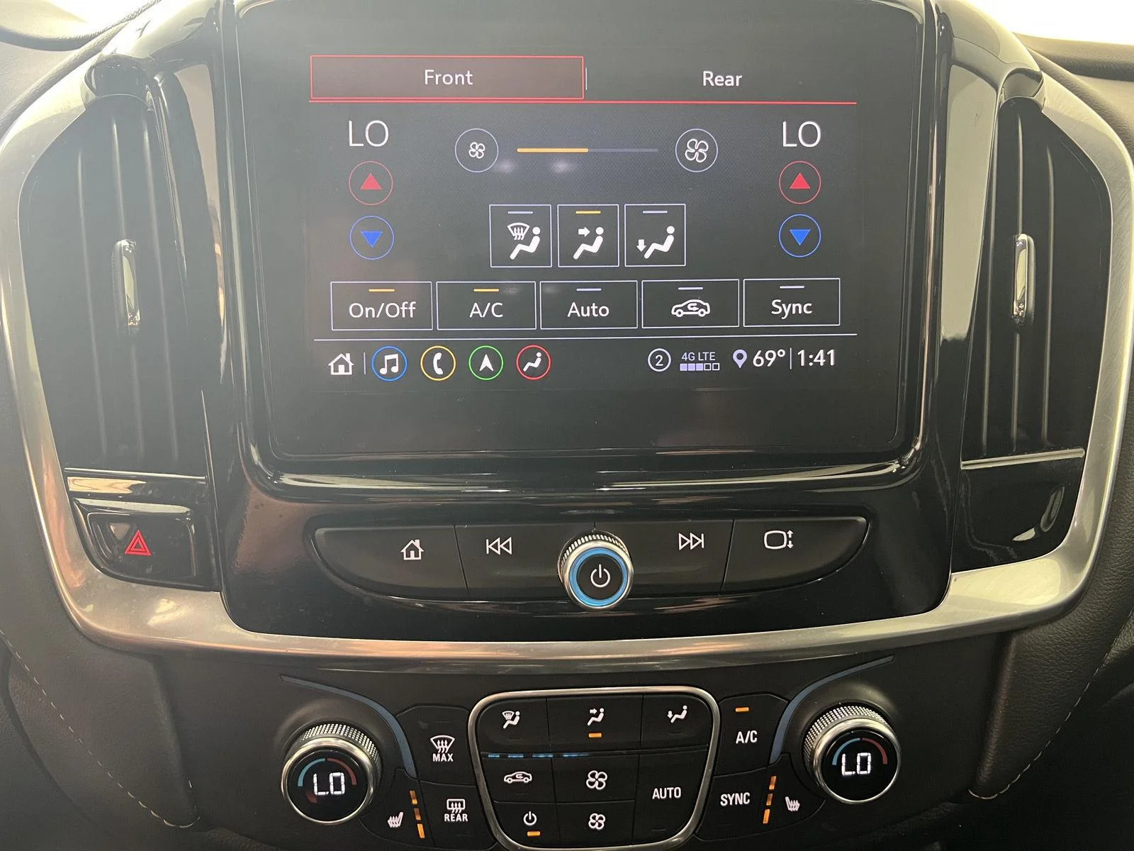 Used 2020 SATIN STEEL METALLIC Chevrolet RS image 16