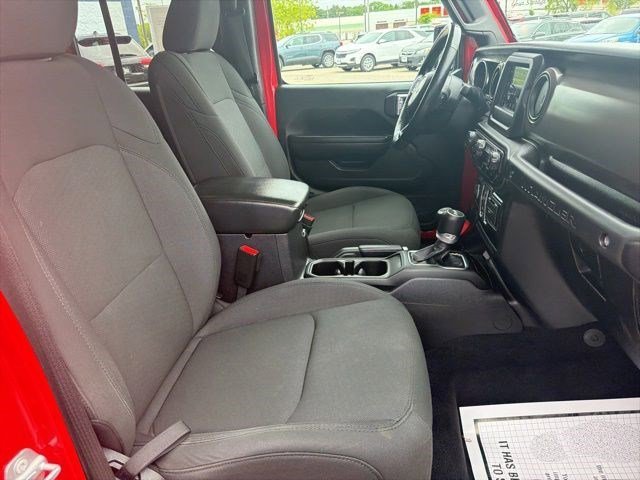 Used 2020 Firecracker Red Clearcoat Jeep Sport S image 22