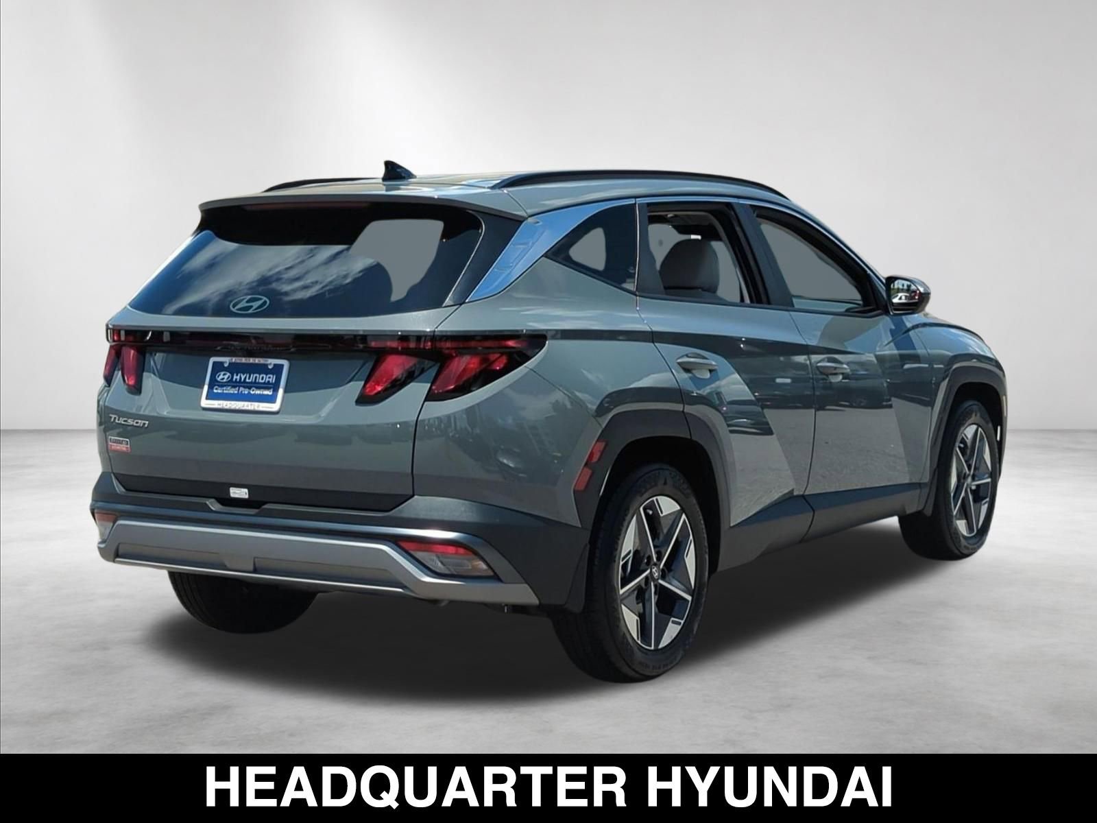 Used 2026 Hampton Gray Hyundai SEL image 5