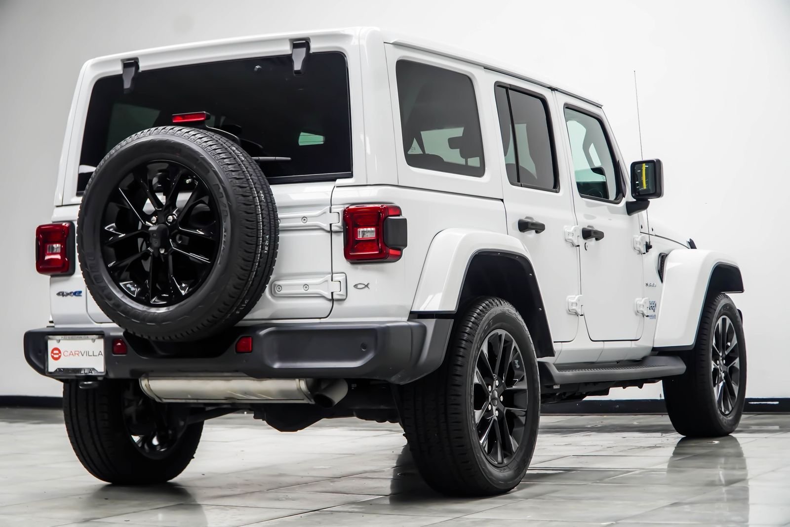 Used 2021 White Jeep Unlimited Sahara 4xe image 15