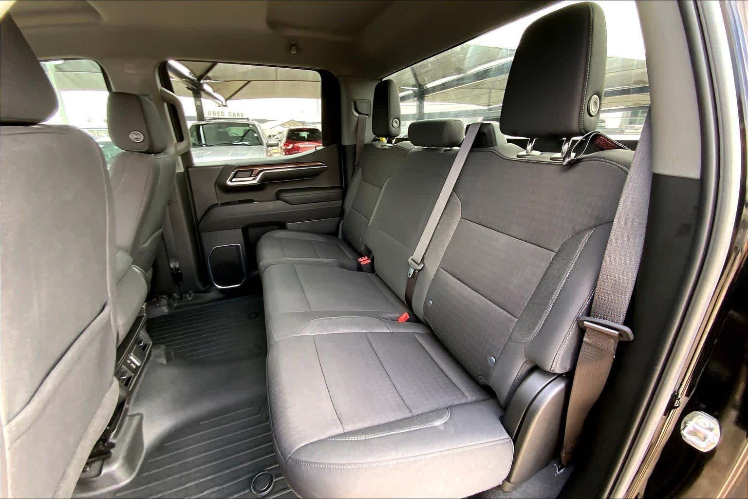 2023 Chevrolet Silverado 1500 RST - Photo 20