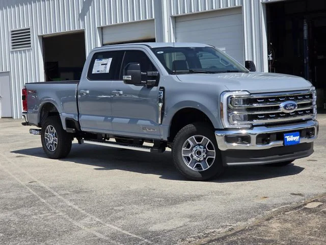 New 2026 Glacier Gray Metallic Tri-Coat Ford F-250® Lariat® image 2