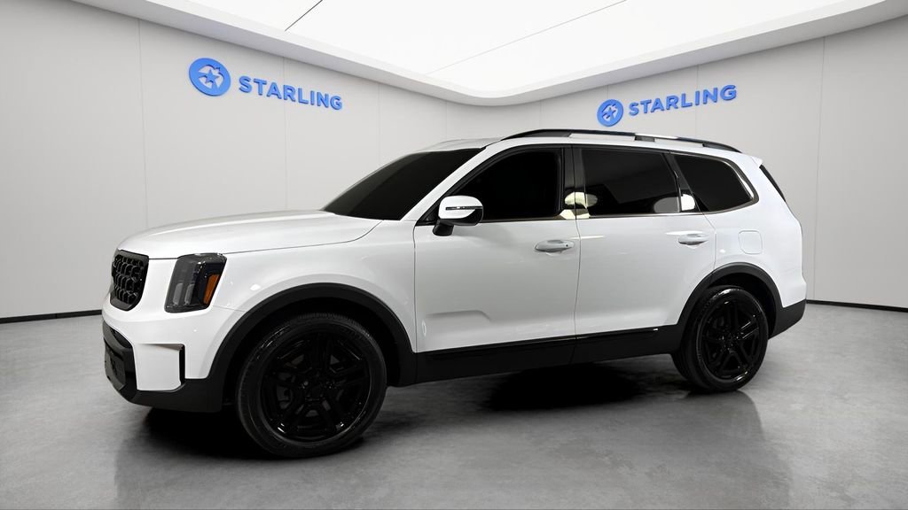 Used 2025 White Kia EX X-Line image 2