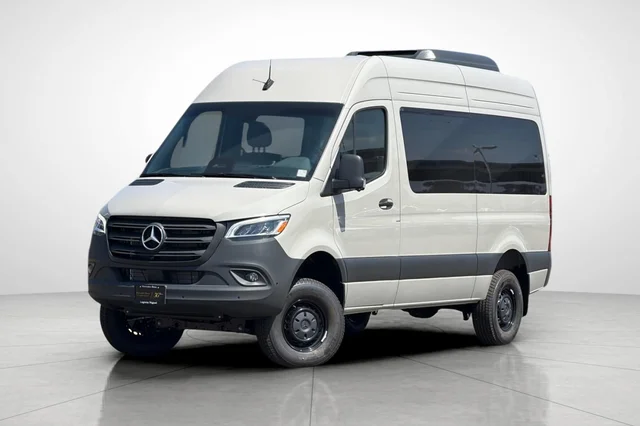 2026 Mercedes-Benz Sprinter 2500 Passenger 144 WB
