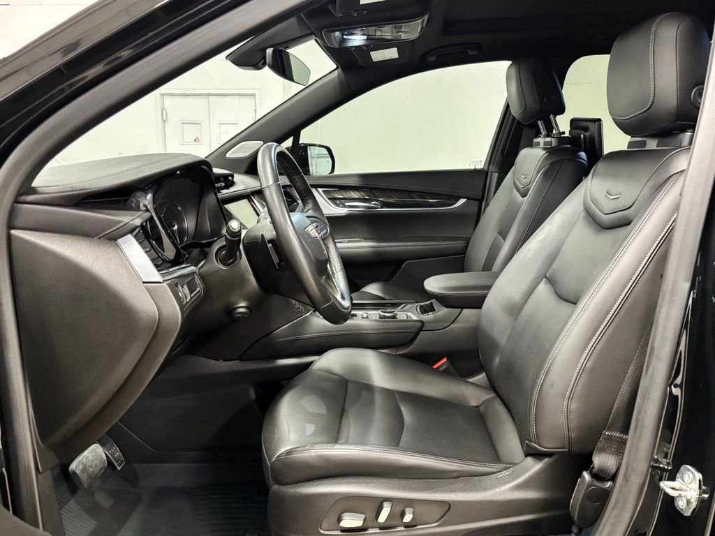 Used 2022 Black Cadillac Premium Luxury image 17