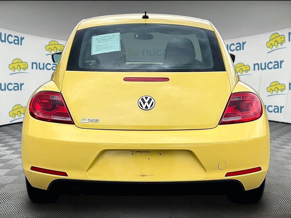 Used 2012 Saturn Yellow Volkswagen 2.5L image 5