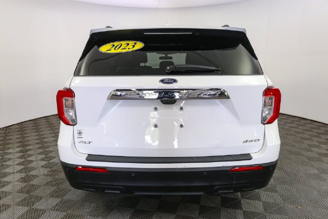 Used 2023 White Ford XLT image 8