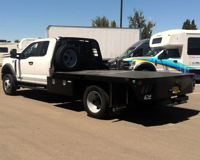 New 2026 Oxford White Ford XL image 4