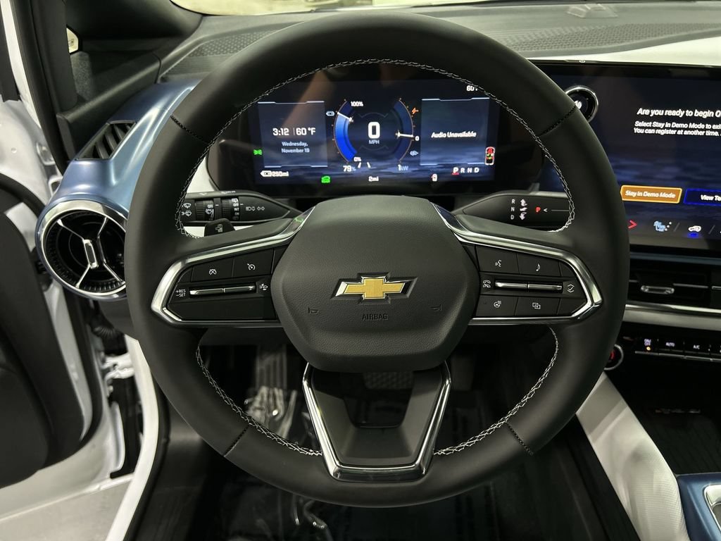 2026 Chevrolet Equinox EV 2LT - Photo 11