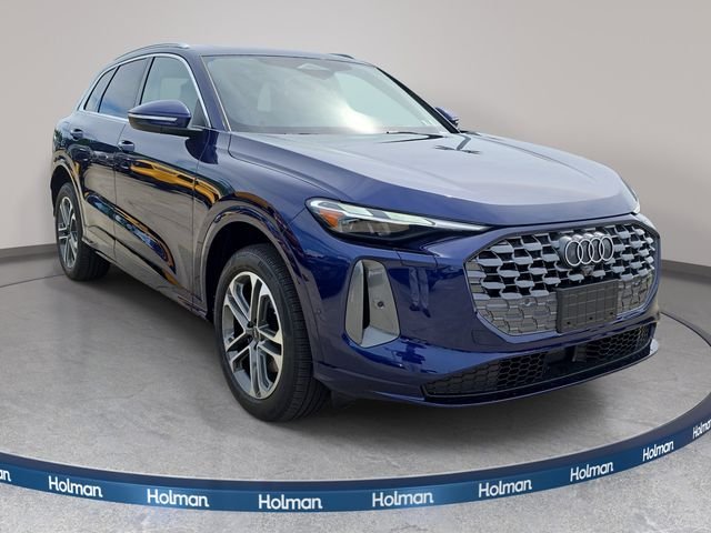 Used 2025 Blue Audi 2.0T Premium image 4