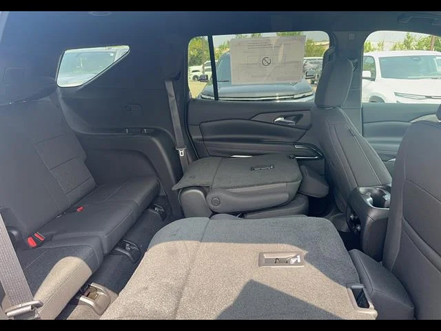 2026 Chevrolet Traverse LT - Photo 16