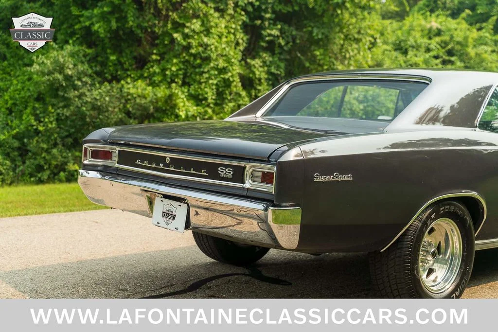 Used 1966 Gray Chevrolet SS image 26