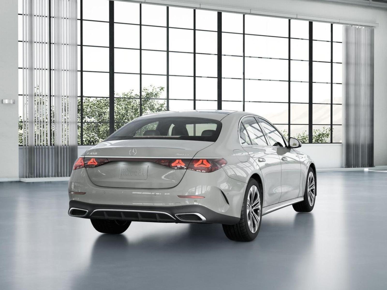 New 2026 MANUFAKTUR Alpine Grey Mercedes-Benz E 450 image 23