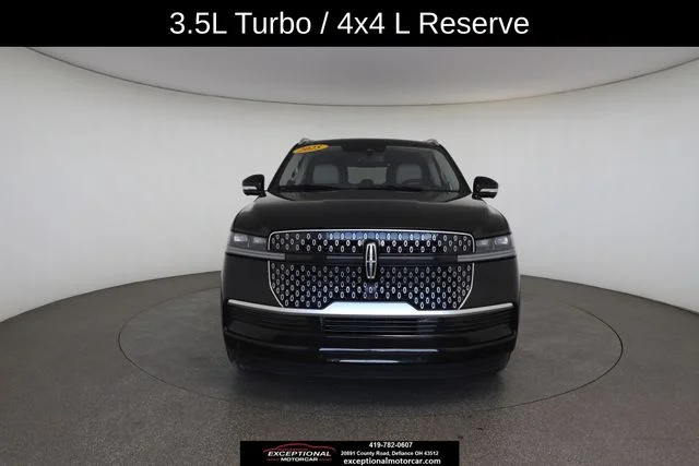Used 2025 Black Lincoln Reserve image 31