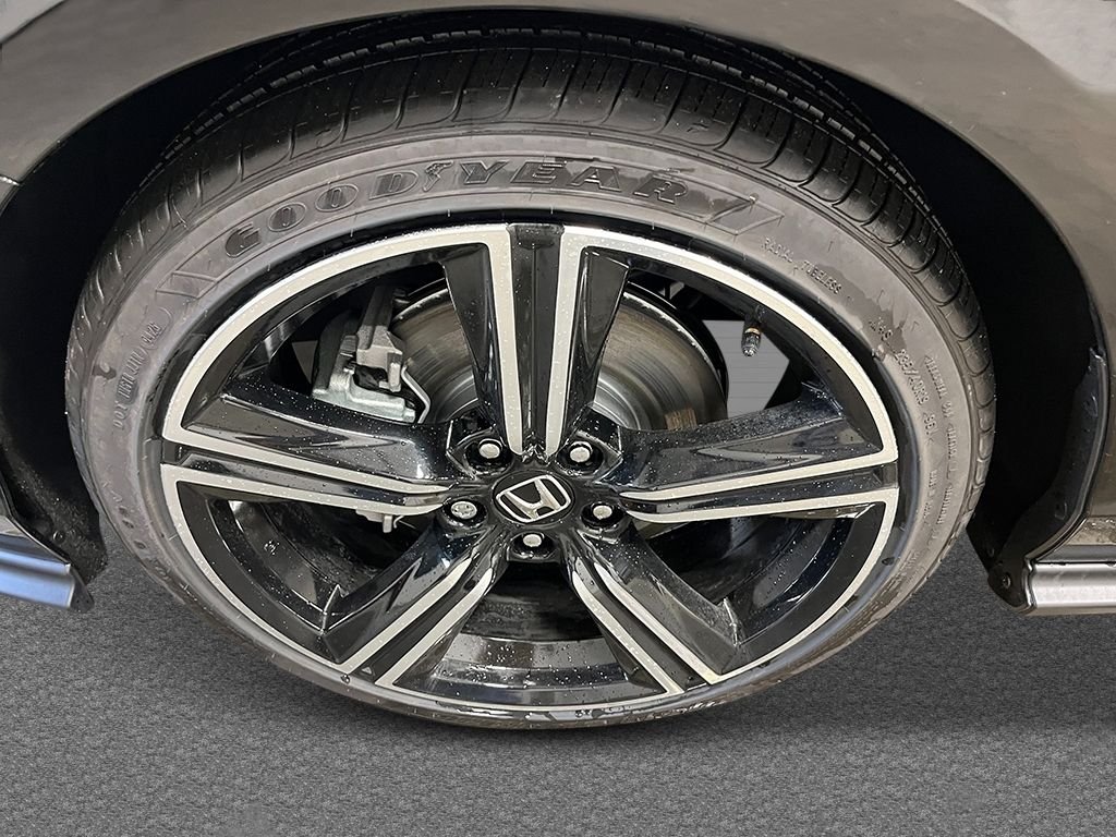 New 2026 Crystal Black Pearl Honda Sport Hybrid image 11