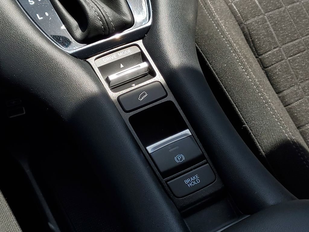 2023 Honda HR-V LX - Photo 28
