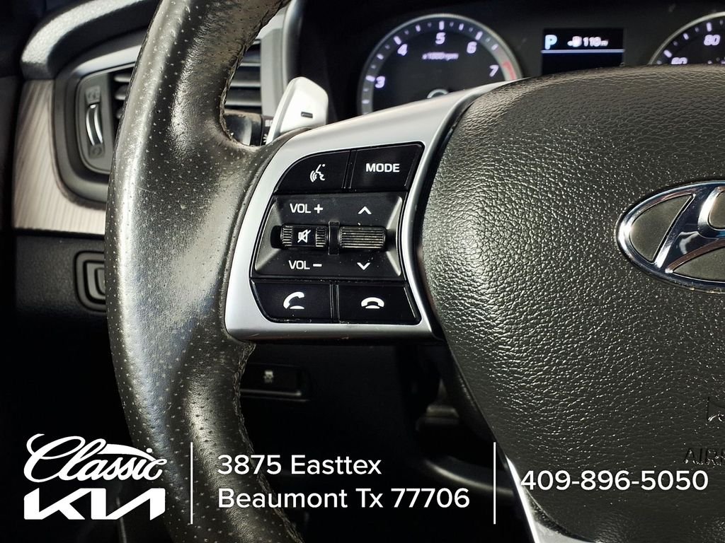 Used 2019 Black Hyundai Sport image 18
