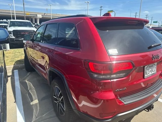 Used 2021 Red Jeep Trailhawk 4x4 image 2