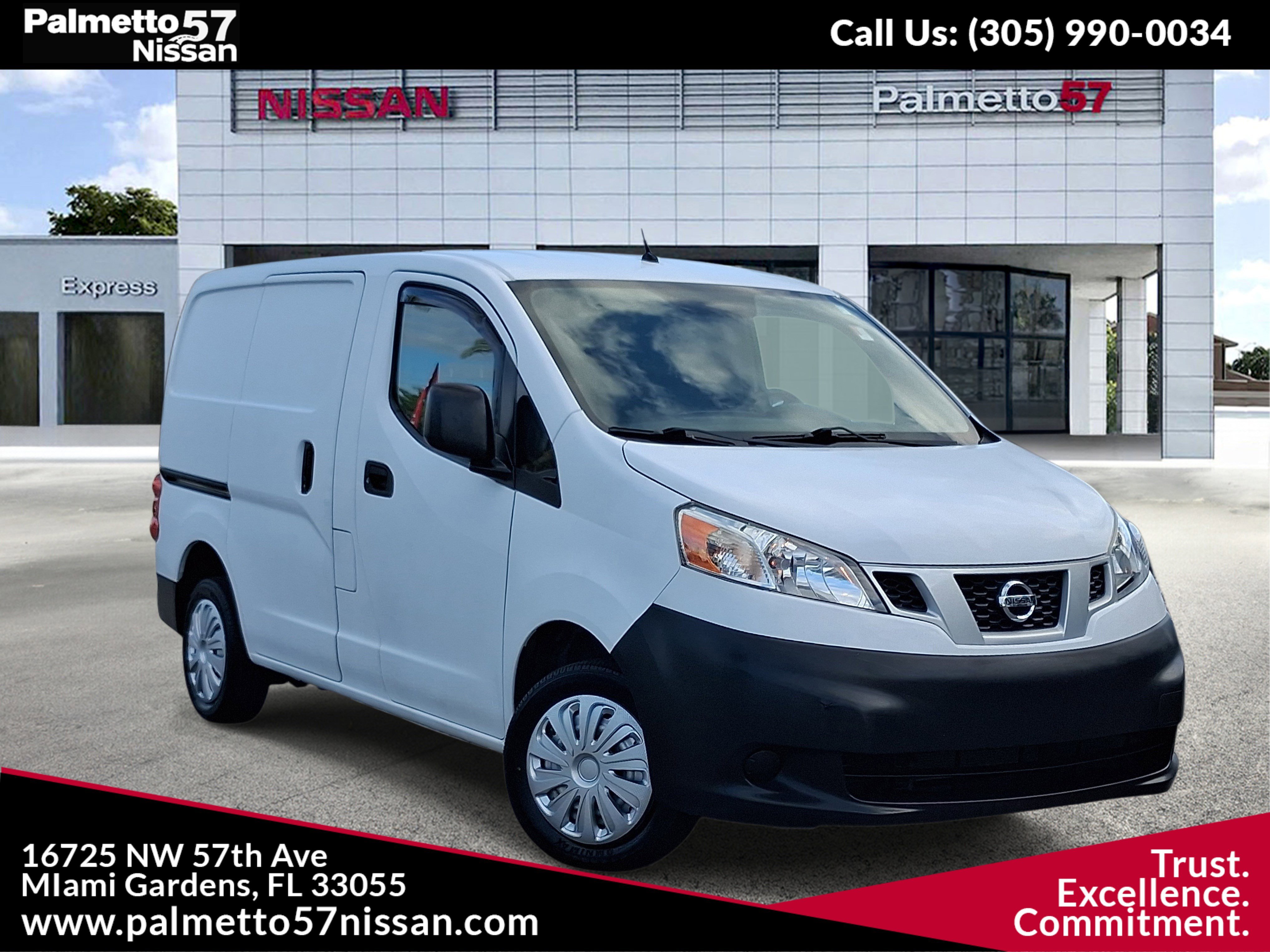 2015 Nissan NV200 S